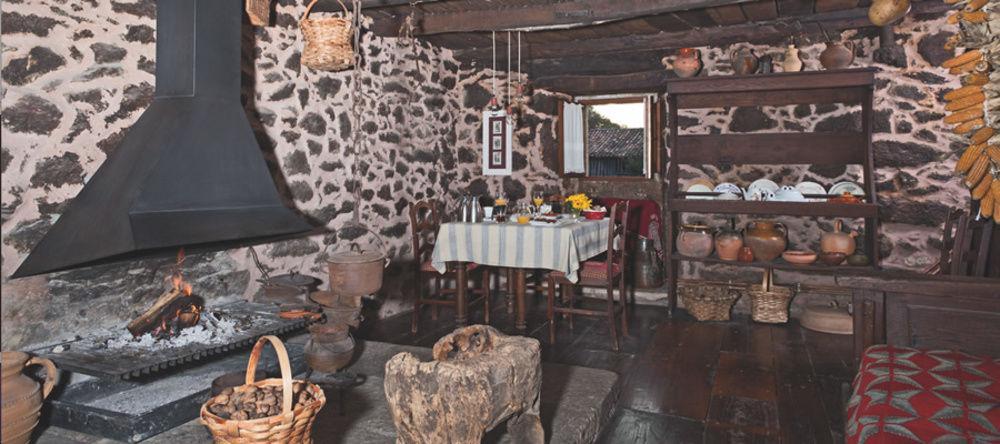 Casa Do Romualdo Country house *